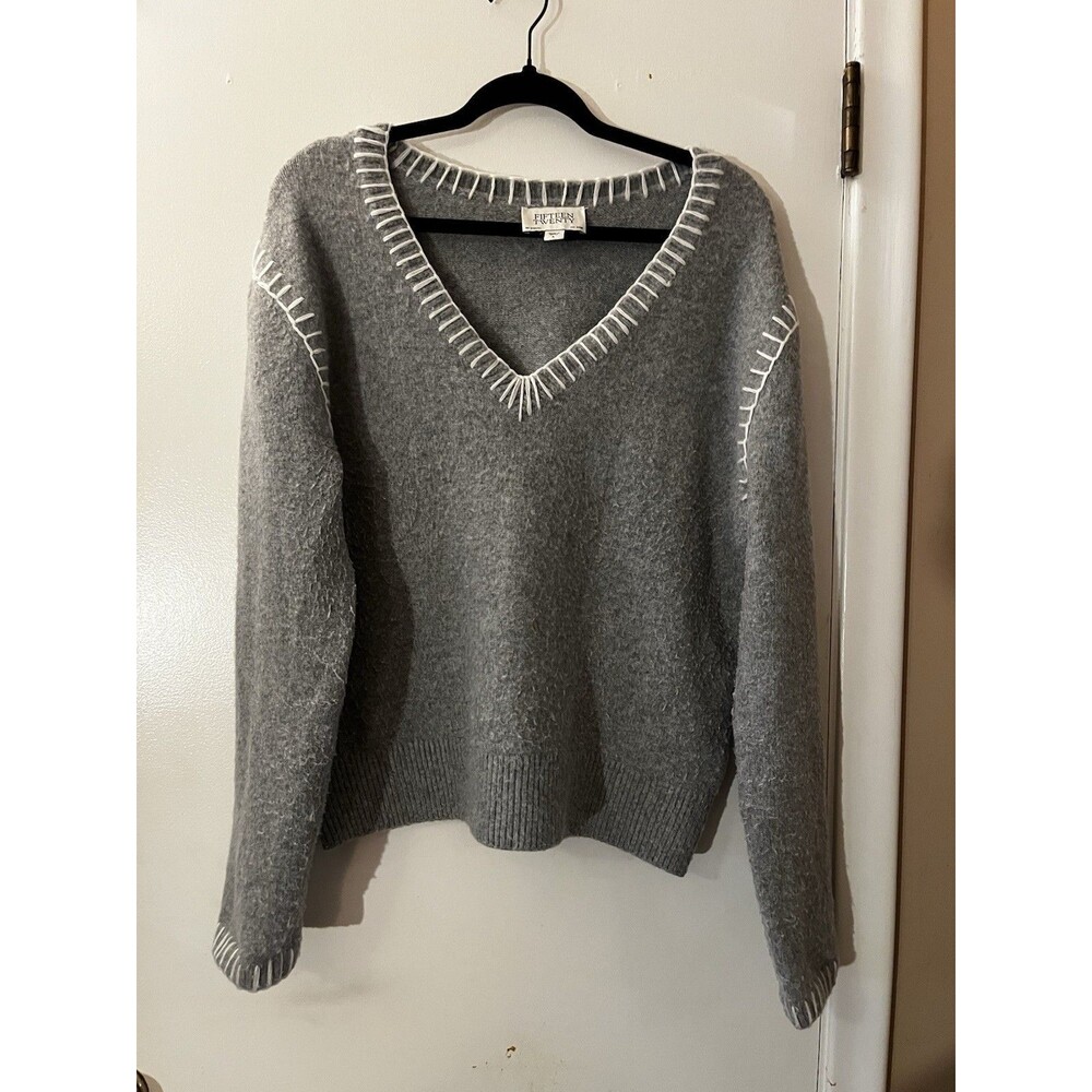 Fifteen Twenty Grey V-Neck Sweater with White Contrast Whipstitch - Large